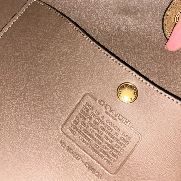 Coach Brooklyn 39- Cedar Suede - Picture 9 of 10